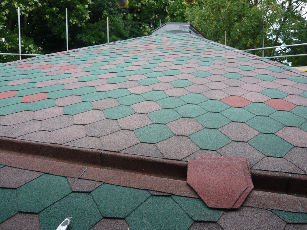 IKO-Armourshield-Hexagonal-Roofing-Shingle